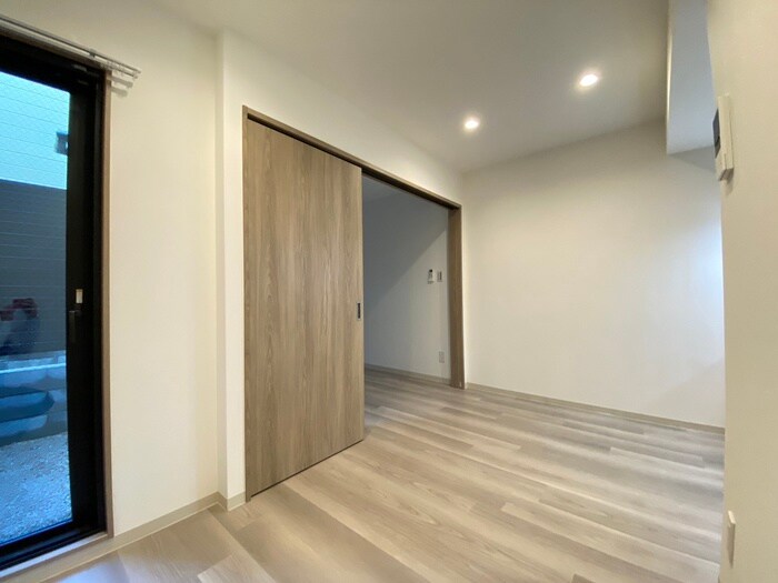 VINA山科WESTの物件内観写真