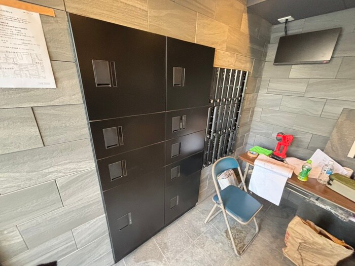 VINA山科WESTの物件外観写真