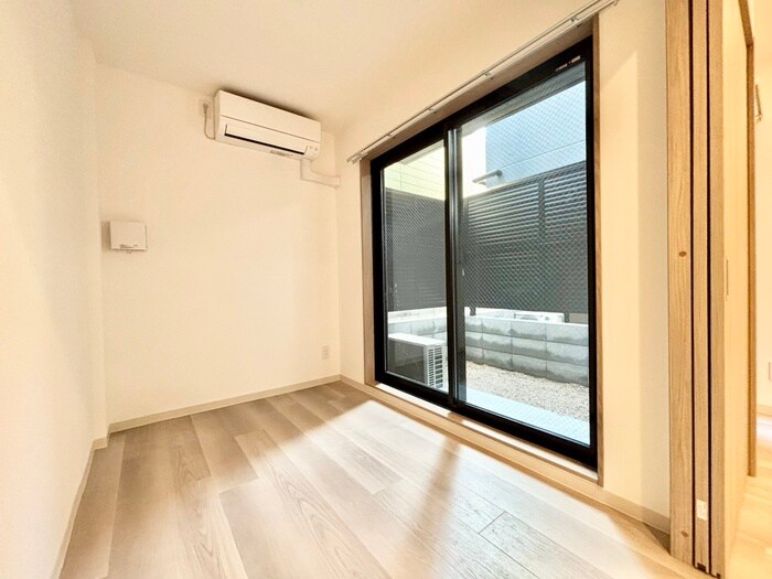 VINA山科WESTの物件内観写真