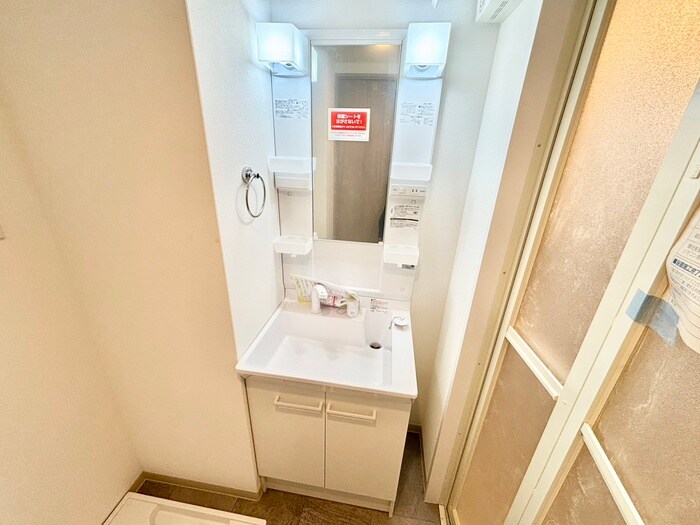 VINA山科WESTの物件内観写真