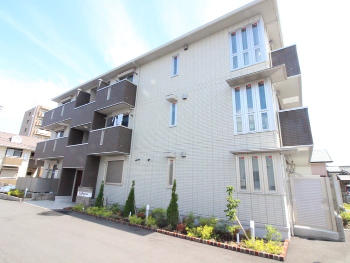 ラ　プロスペリータの物件外観写真