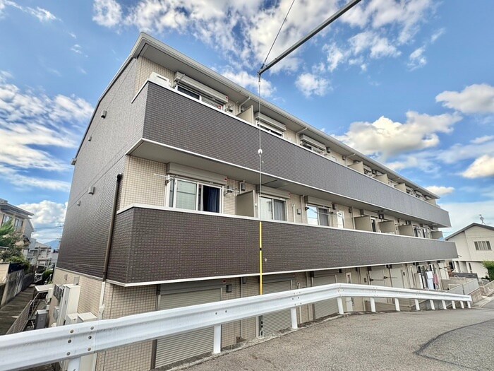 ラ　ルーチェ一里山の物件外観写真