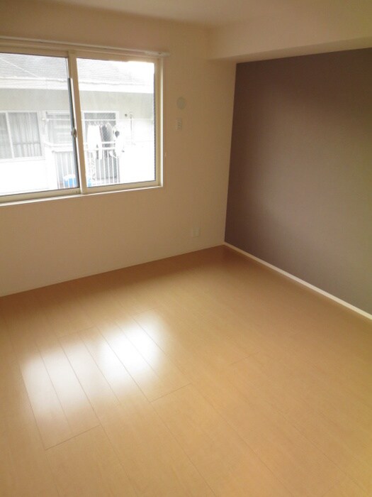 ラ　ルーチェ一里山の物件内観写真