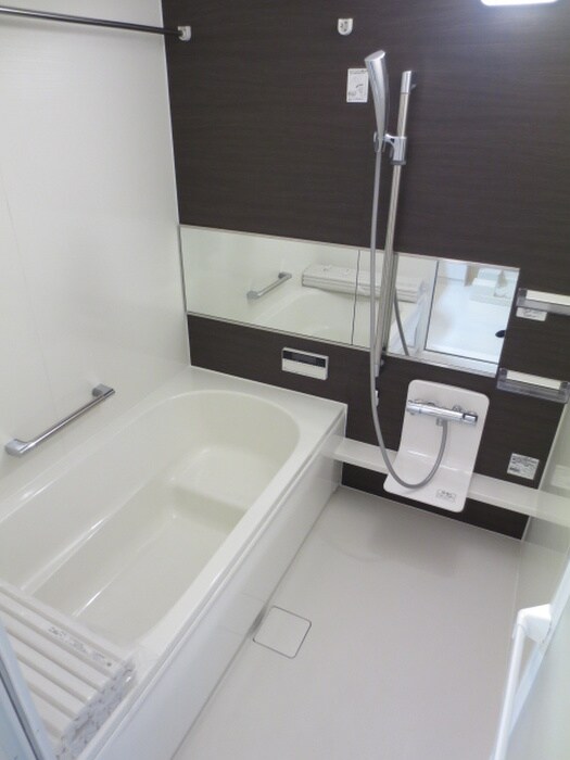 ラ　ルーチェ一里山の物件内観写真