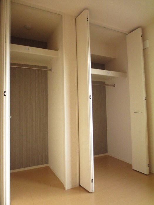 ラ　ルーチェ一里山の物件内観写真