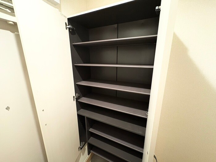 ラ　ルーチェ一里山の物件内観写真