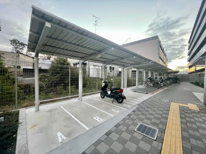 グリーンサム大久保の物件外観写真