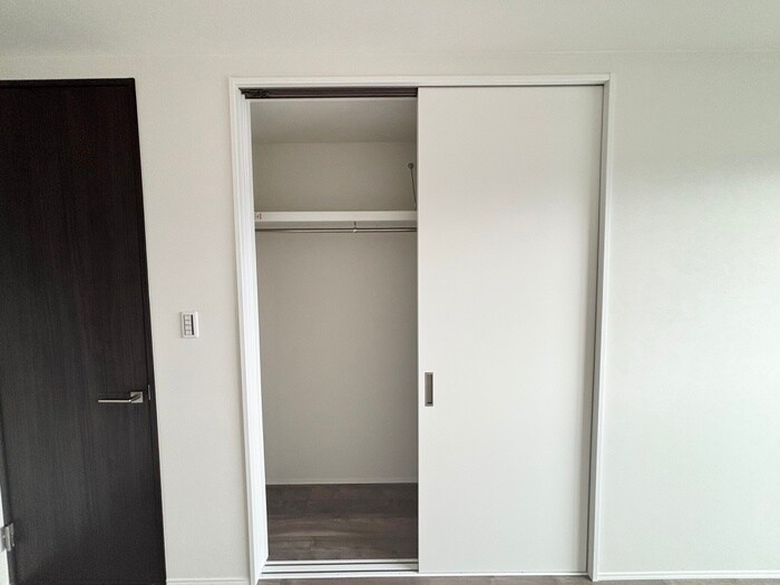 ファミリエ津之江E棟の物件内観写真