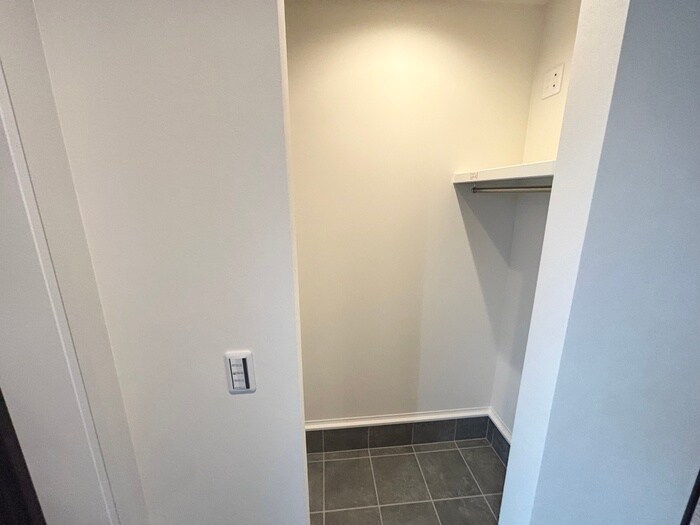 ファミリエ津之江E棟の物件内観写真