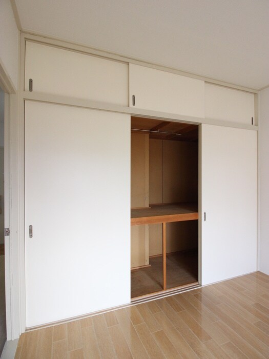 ファミリアⅠの物件内観写真