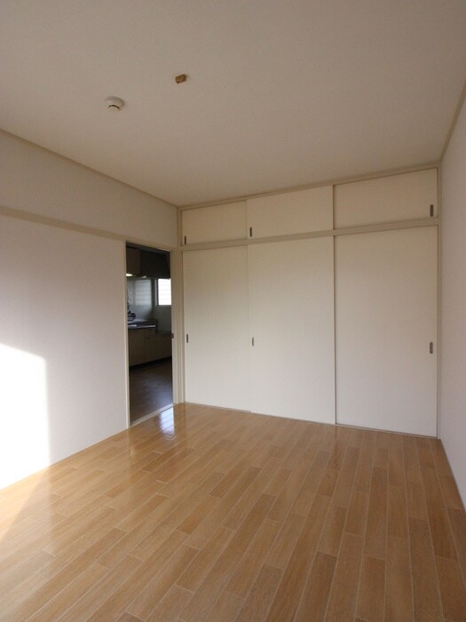 ファミリアⅠの物件内観写真