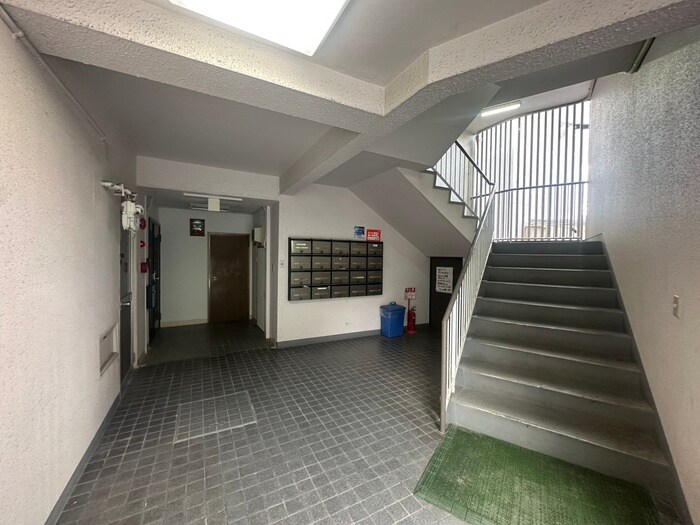 新豊里ハイツの物件外観写真