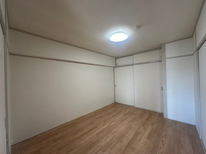 新豊里ハイツの物件内観写真