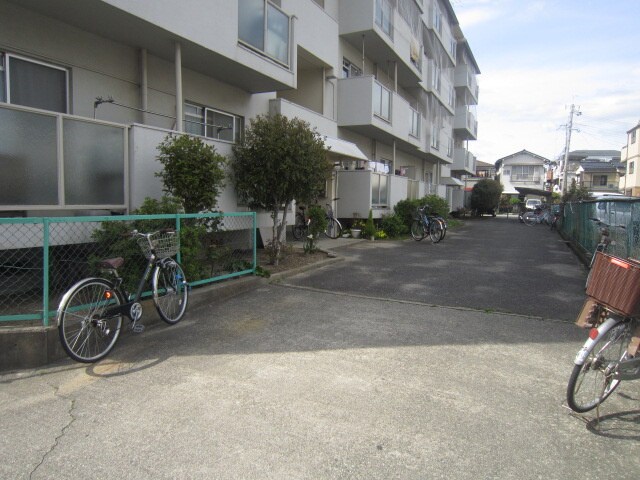 安田コ－ポの物件外観写真