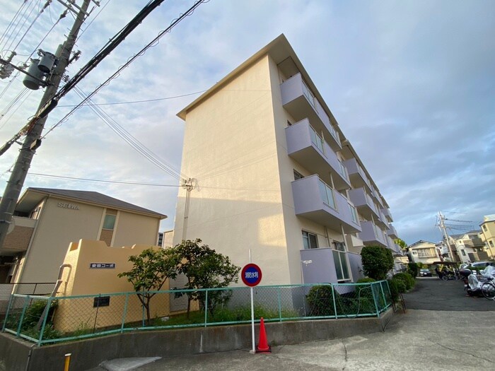 安田コ－ポの物件外観写真