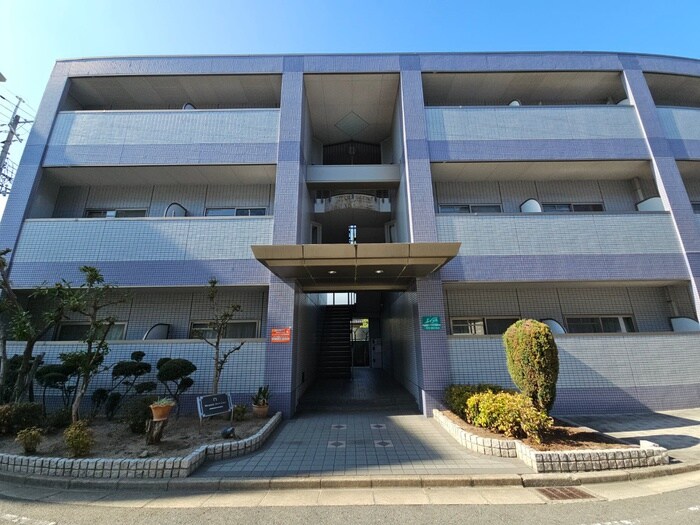 エル・ヴェ－ルの物件外観写真