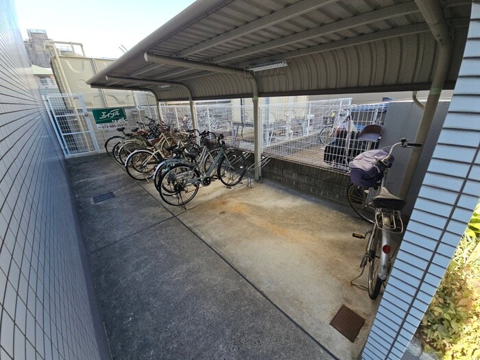 エル・ヴェ－ルの物件外観写真