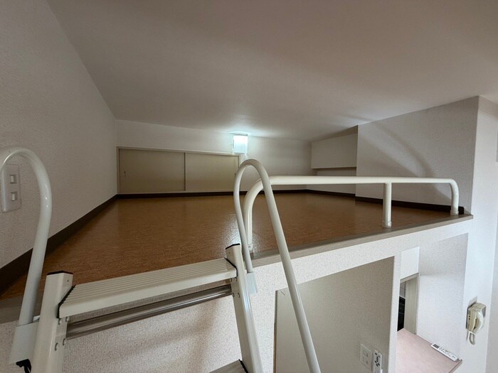 エル・ヴェ－ルの物件内観写真