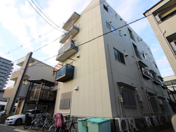 マンション緑の物件外観写真