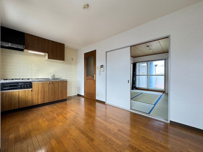 トライアングルの物件内観写真