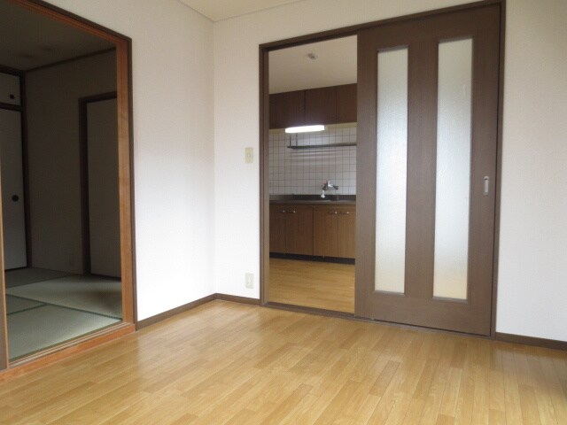 サンプラザ西野Ⅱの物件内観写真