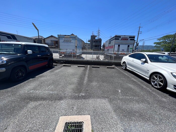 サンプラザ池尻の物件外観写真