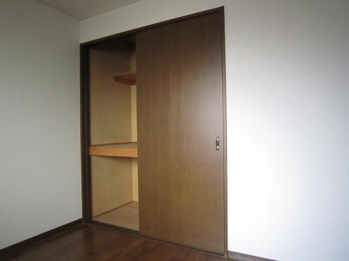 サンプラザ池尻の物件内観写真