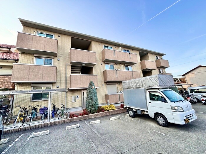 アビ－ロ－ド巽東の物件外観写真