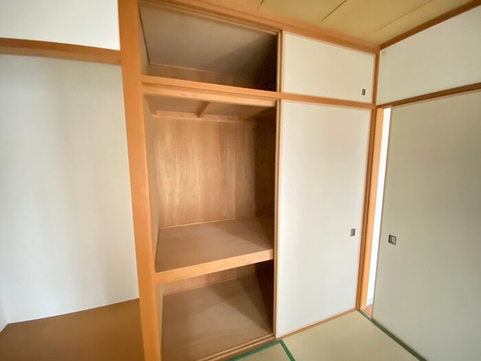 アーバンエース松井山手パルの物件内観写真