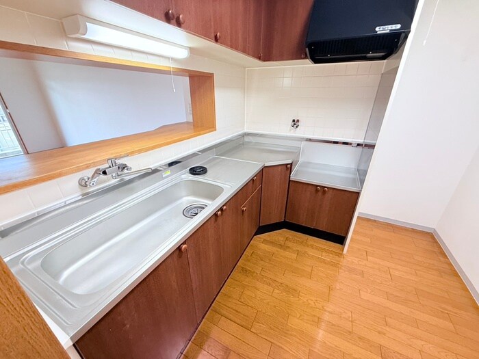 アーバンエース松井山手パルの物件内観写真