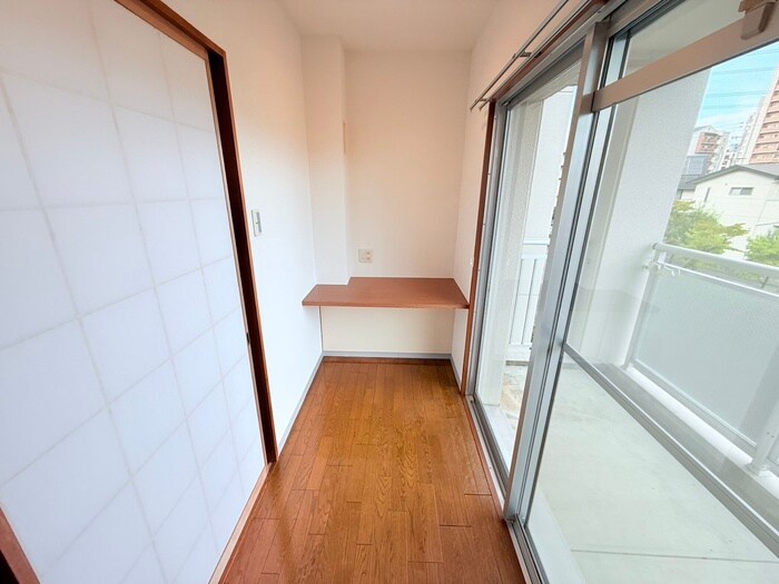 アーバンエース松井山手パルの物件内観写真