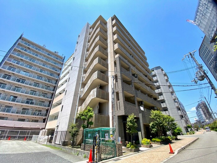 エレナ西宮北口の物件外観写真