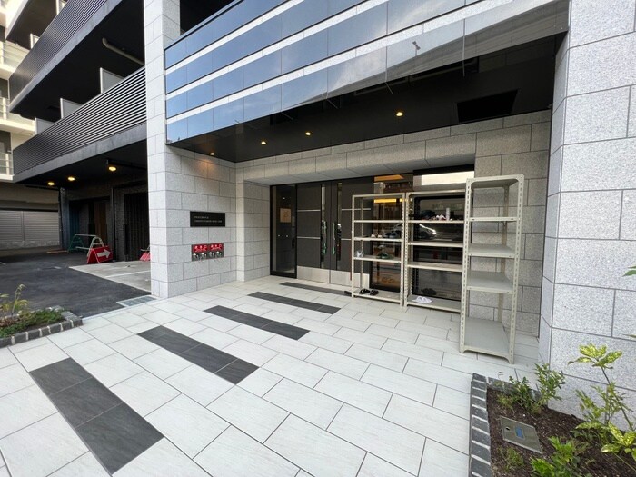 ﾌﾟﾚｻﾝｽﾊｰﾊﾞｰﾗﾝﾄﾞｱﾝﾄﾞ･ｼｰ(1312)の物件外観写真