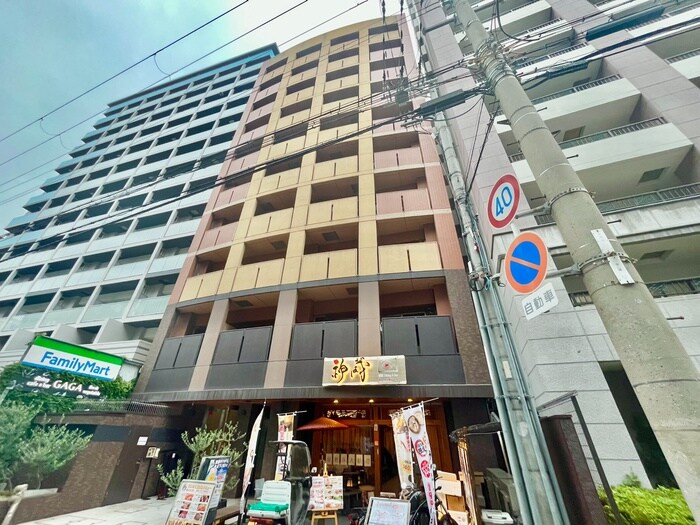 コンソラ－レ同心の物件外観写真