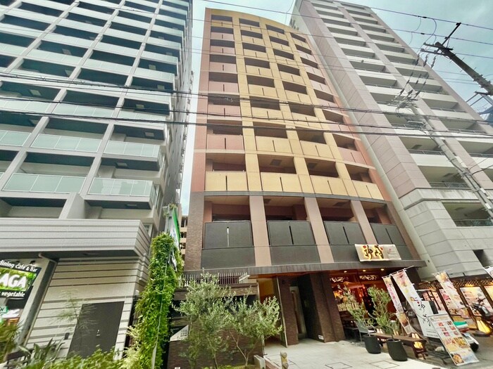 コンソラ－レ同心の物件外観写真