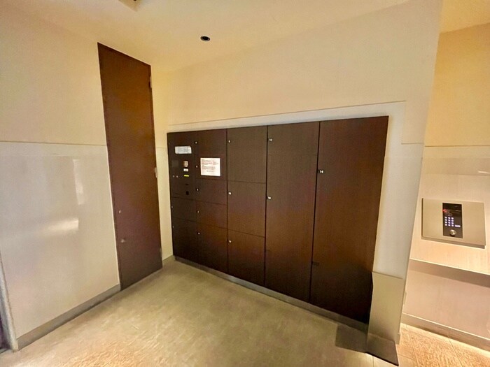 コンソラ－レ同心の物件外観写真