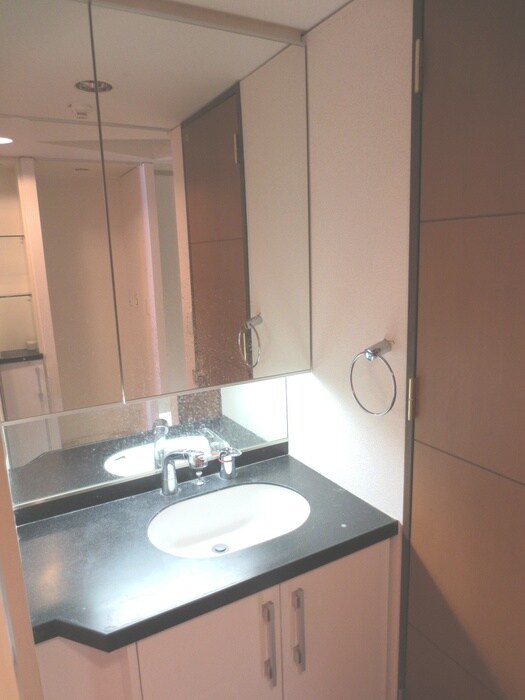 コンソラ－レ同心の物件内観写真