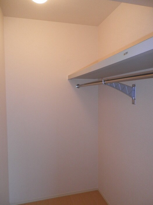 Ｄ－ｒｏｏｍ美田の物件内観写真