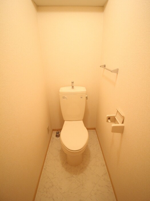 シャルマン松香園の物件内観写真