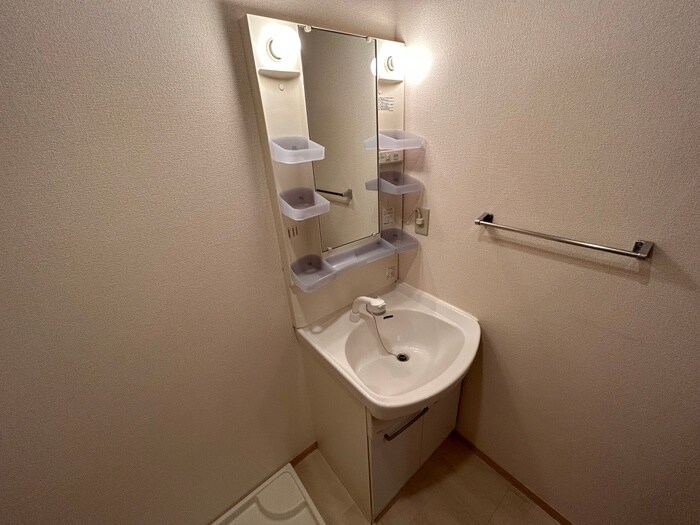 シャルマン松香園の物件内観写真