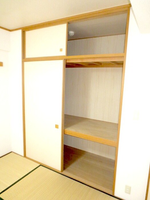 トリ・ビラ－ジュの物件内観写真