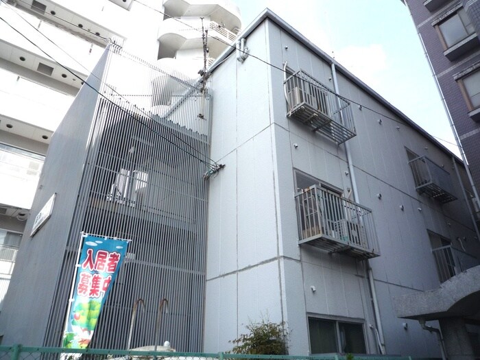 高瀬ハイツの物件外観写真