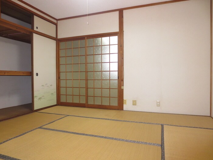 高瀬ハイツの物件内観写真