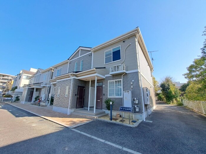 オ－クヒルズⅠの物件外観写真