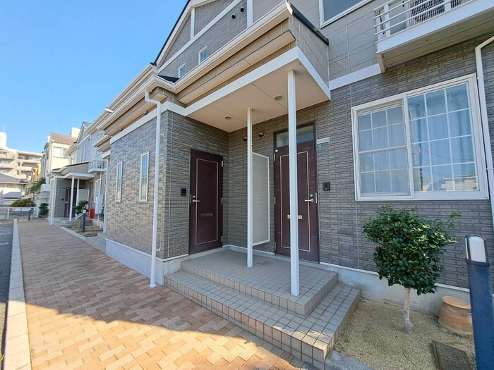 オ－クヒルズⅠの物件外観写真