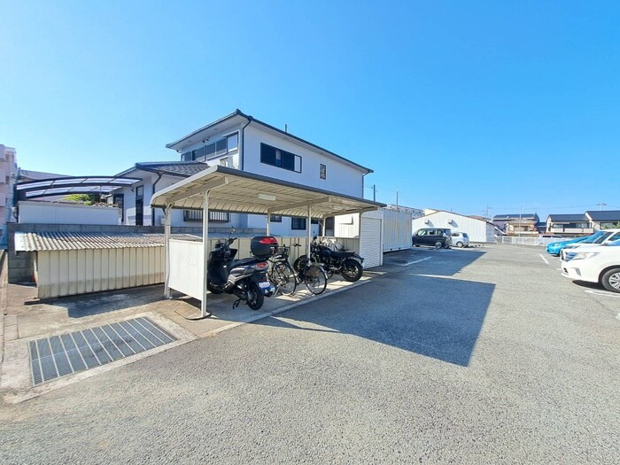 オ－クヒルズⅠの物件外観写真