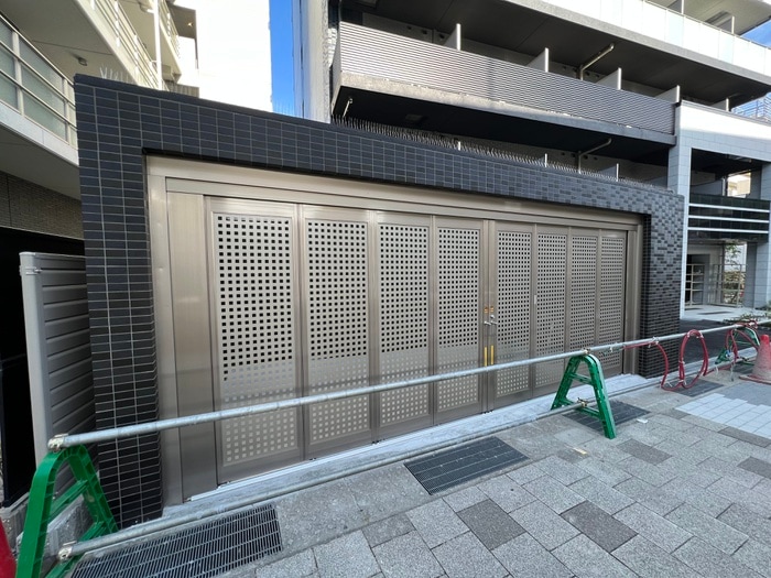 ﾌﾟﾚｻﾝｽﾊｰﾊﾞｰﾗﾝﾄﾞｱﾝﾄﾞ･ｼｰ(1206)の物件外観写真