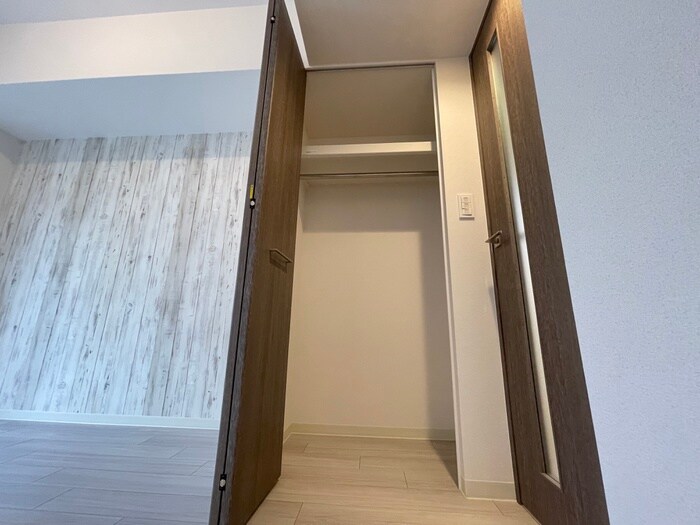 ﾌﾟﾚｻﾝｽﾊｰﾊﾞｰﾗﾝﾄﾞｱﾝﾄﾞ･ｼｰ(1206)の物件内観写真