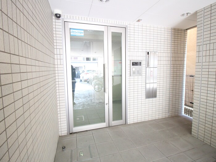 サンワルツの物件外観写真