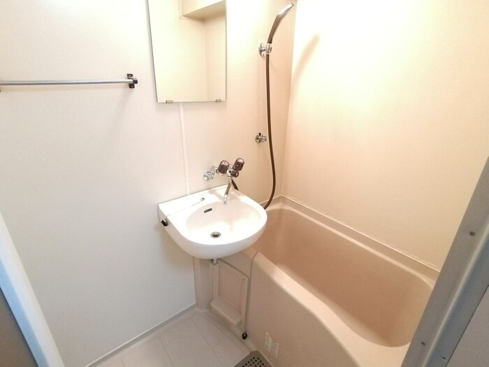 ブランネージュ名川の物件内観写真